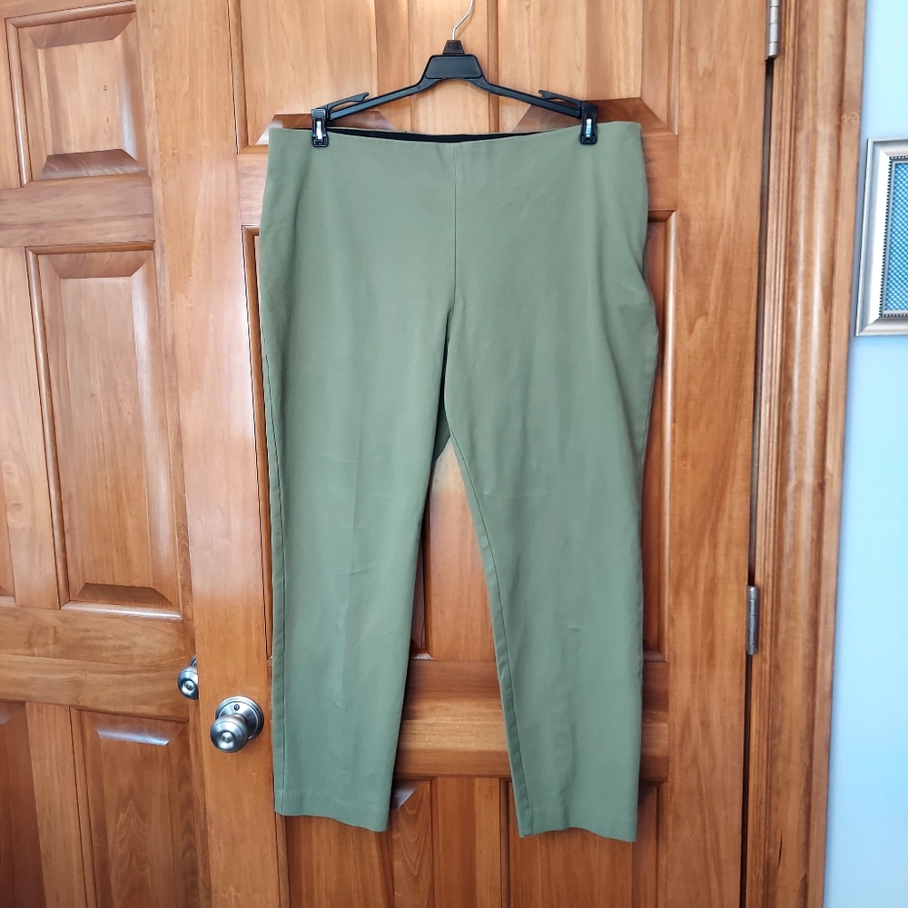 ➕️ A New Day, Cropped-Ankle Green Work Pants W/ Elastic Waistband & Side-zip